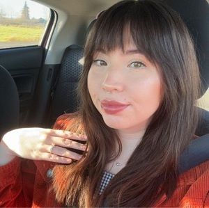 Meet your Posher, Victoria